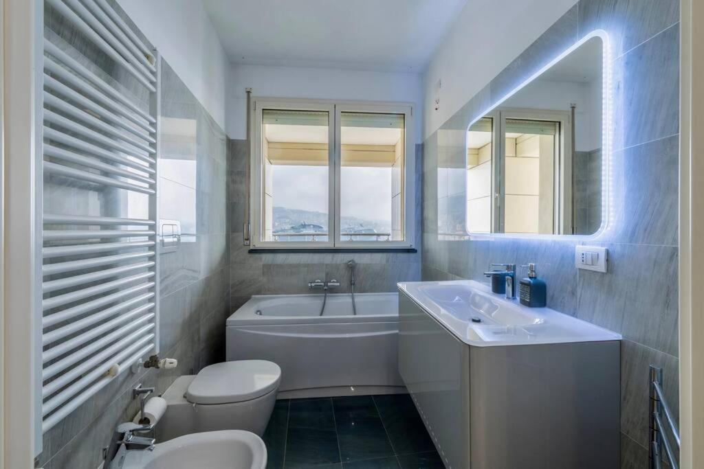 5 Stars Apart Sea View Genoa Ngoại thất bức ảnh