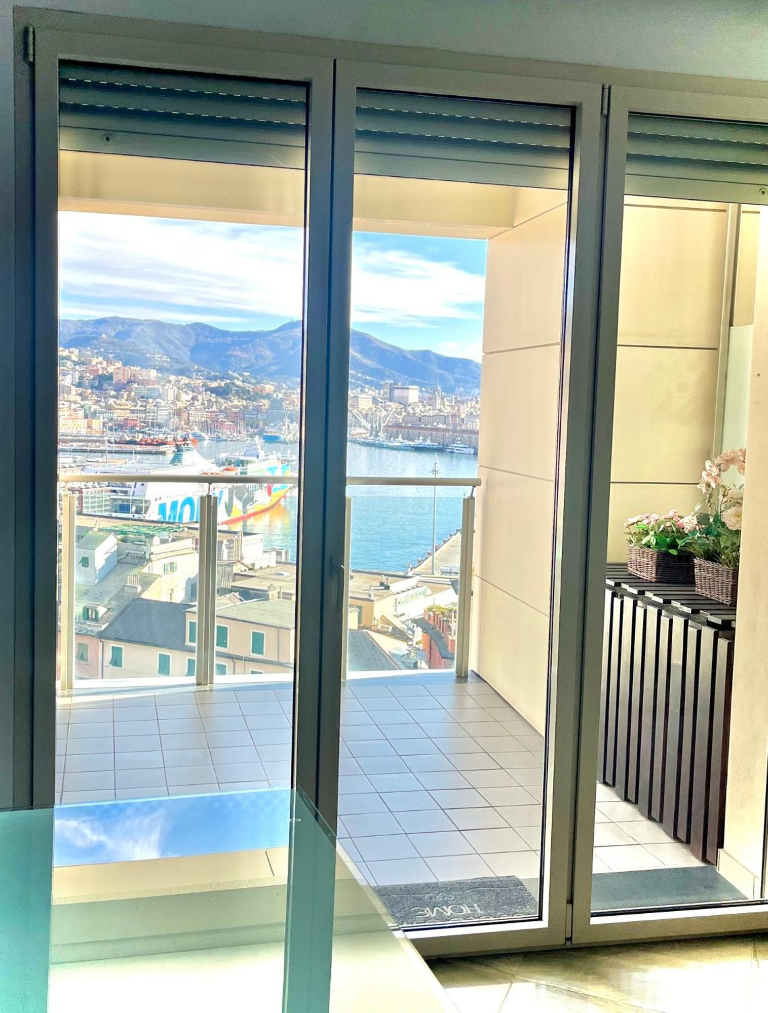 5 Stars Apart Sea View Genoa Ngoại thất bức ảnh
